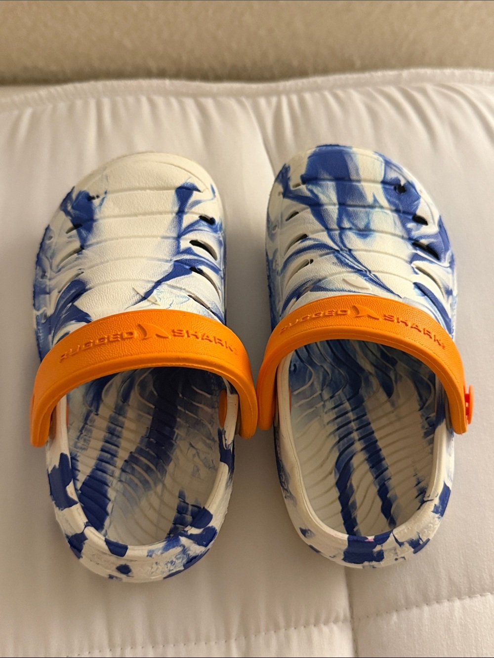 Rugged Shark Boys Clogs Size 8 Blue White Orange